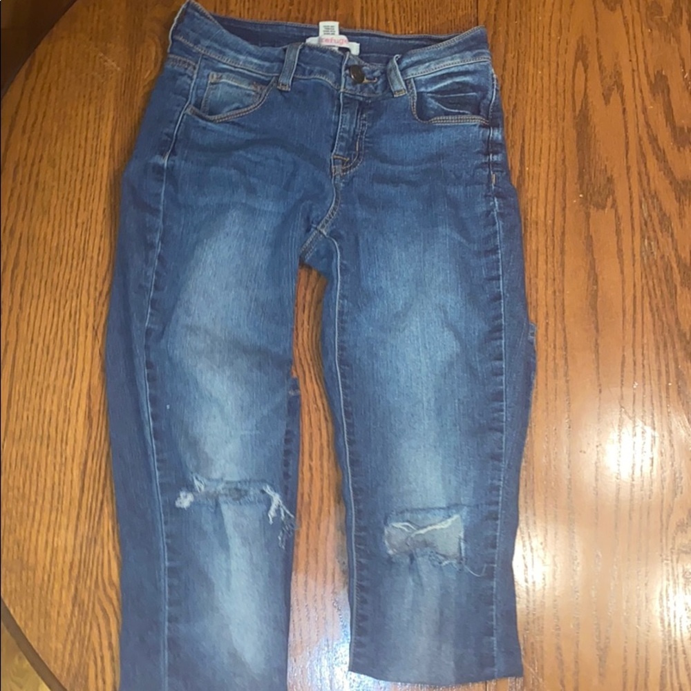 Distressed refuge jeans